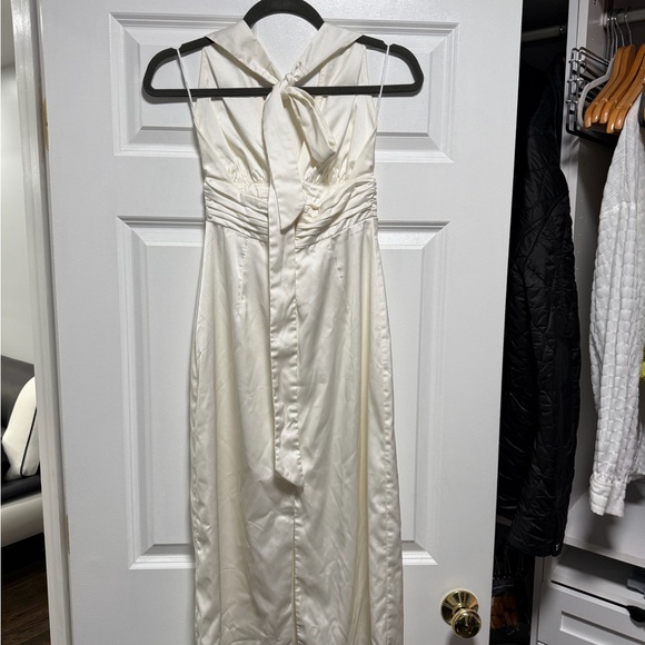 Abercrombie white rosette halter midi dress - Picture 8 of 12